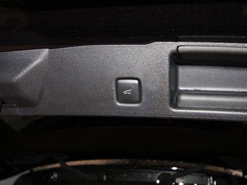 Used 2025 Ford Escape ST-Line Elite w/ Premium Technology Package image 37