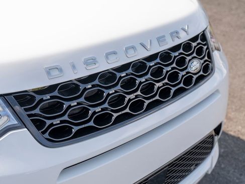 New 2025 Land Rover Discovery Sport S image 15