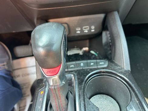 Used 2023 Chevrolet TrailBlazer RS w/ Sun and Liftgate Package image 23