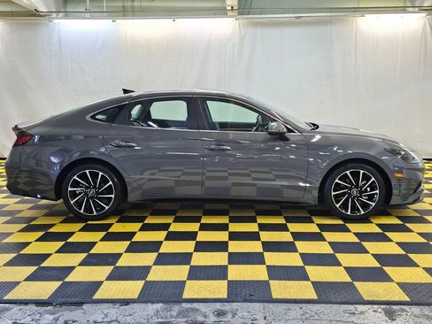 Used 2021 Hyundai Sonata Limited image 2