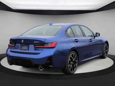 Used 2026 BMW 330i xDrive Sedan w/ M Sport Package AWD/4WD image 8