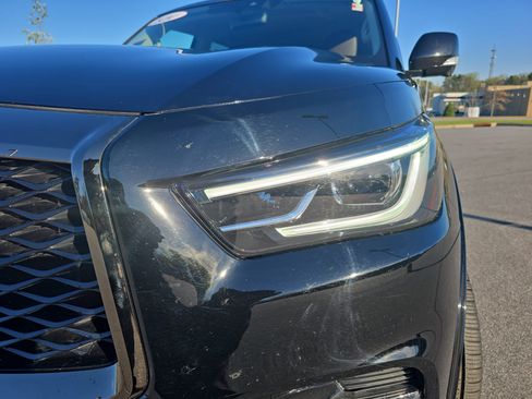 Used 2021 INFINITI QX80 Premium Select w/ All-Season Package image 32