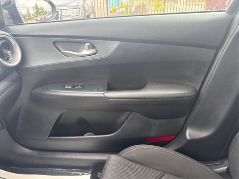Used 2020 Kia Forte Sedan FWD image 26