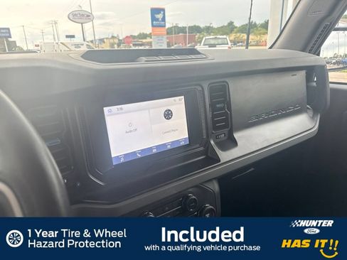 Used 2023 Ford Bronco Black Diamond AWD/4WD image 10