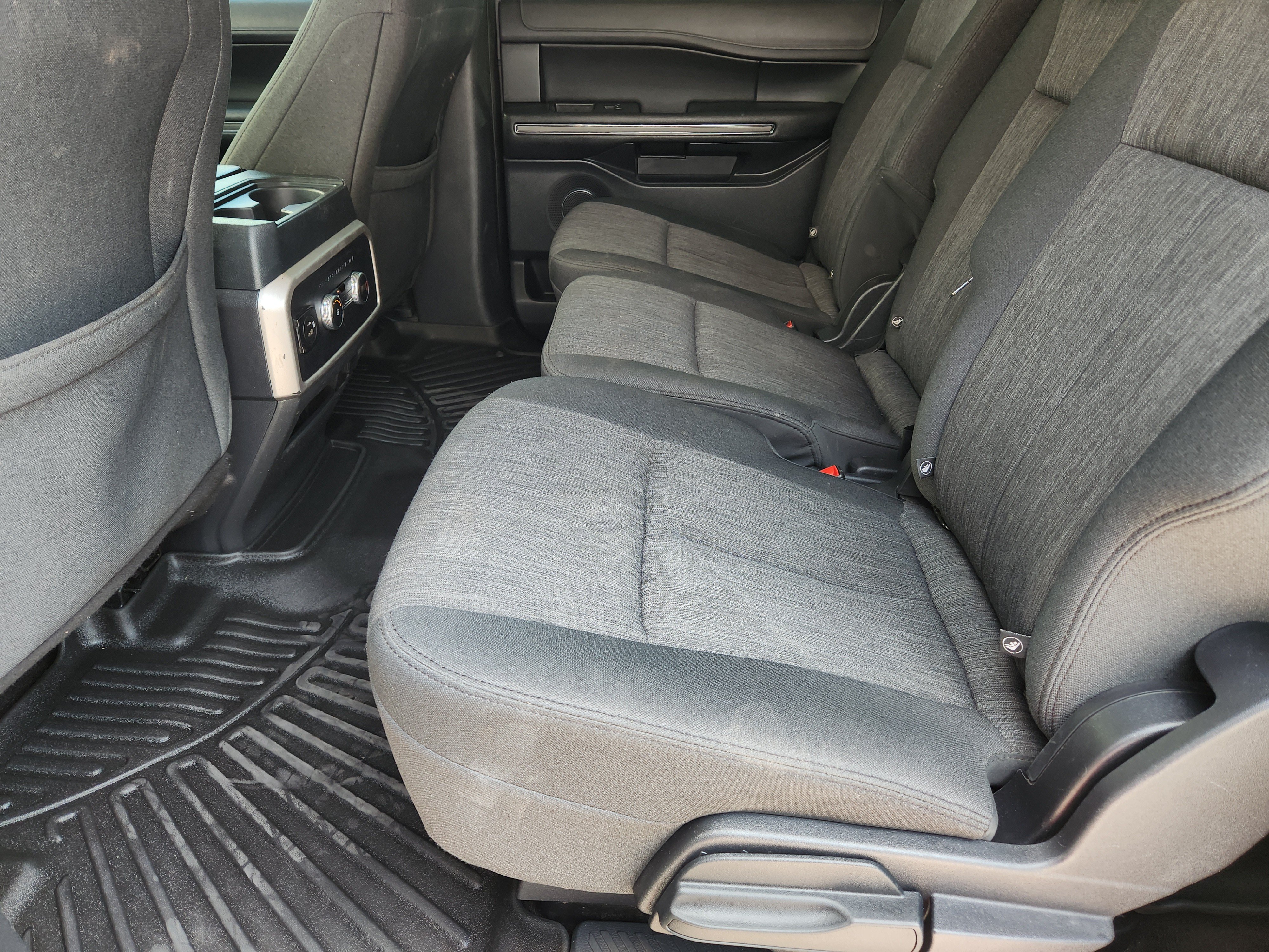 Used 2022 Ford Expedition Max XLT RWD image 30