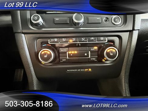 Used 2013 Volkswagen Golf 4-Door AWD/4WD image 15