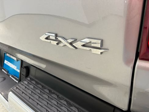 Used 2024 RAM 1500 Laramie image 11