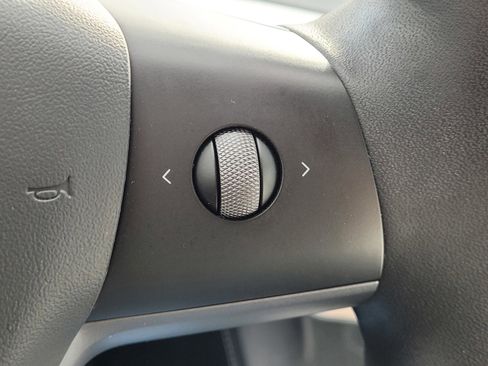 Used 2022 Tesla Model 3 Long Range image 30