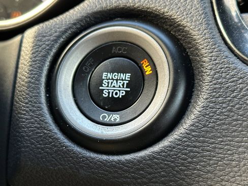 Used 2019 Dodge Durango R/T image 35