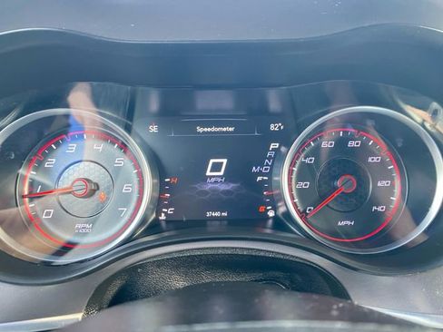 Used 2019 Dodge Charger SXT image 21