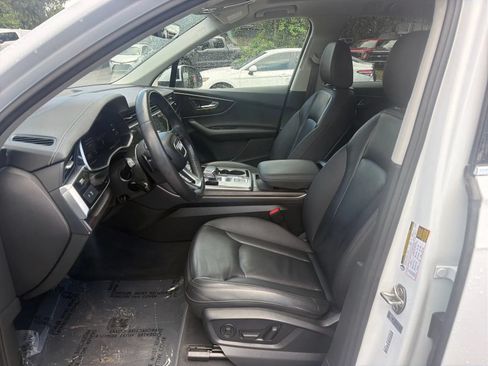 Used 2023 Audi Q7 3.0T Premium AWD/4WD image 10