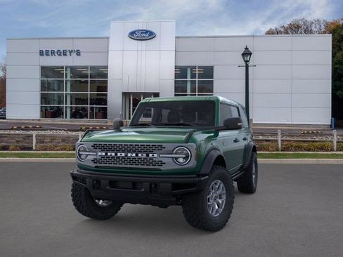 New 2025 Ford Bronco Badlands image 27