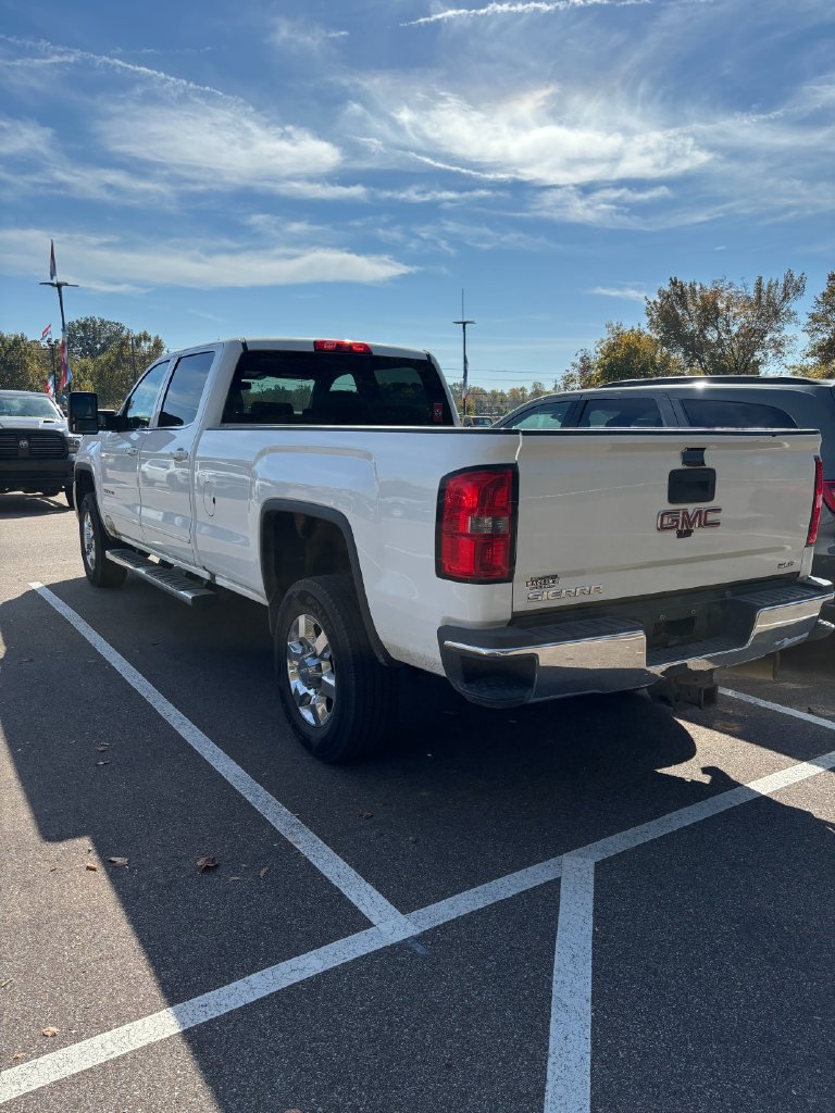 Used 2016 GMC Sierra 2500 SLE AWD/4WD image 4