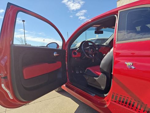 Used 2013 FIAT 500 Abarth w/ Comfort/Convenience Group image 12