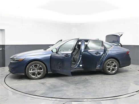 Used 2025 Honda Accord EX-L image 52