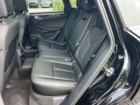 Used 2021 Porsche Macan S AWD/4WD image 21
