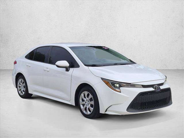 Used 2021 Toyota Corolla LE FWD image 3