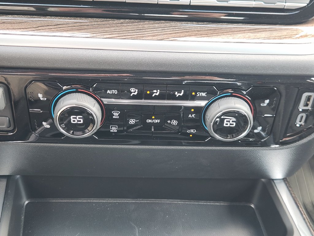 New 2026 Chevrolet Silverado 1500 RST AWD/4WD image 14