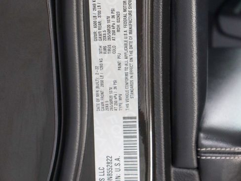 Used 2022 Jeep Grand Cherokee L Limited w/ Black Appearance Package RWD image 33