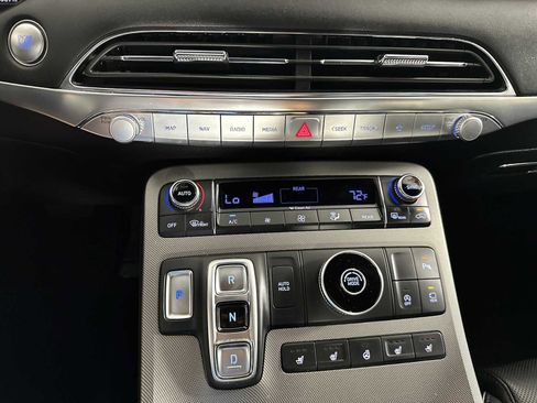 Used 2022 Hyundai Palisade Calligraphy image 21