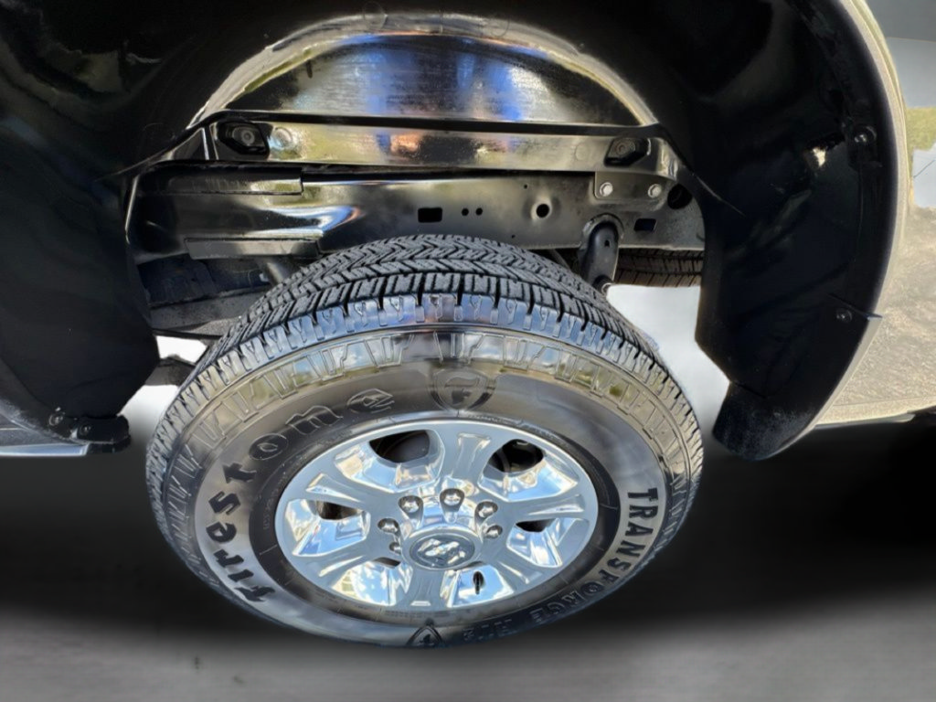 Used 2025 RAM 2500 Big Horn AWD/4WD image 37