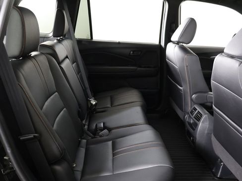 Used 2023 Honda Passport TrailSport image 38