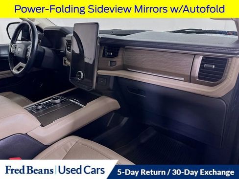 Used 2022 Ford Expedition Max Limited image 39