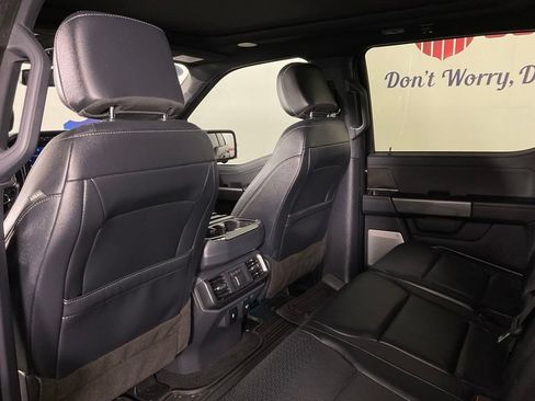 Used 2022 Ford F150 Lariat w/ Equipment Group 502A High AWD/4WD image 15