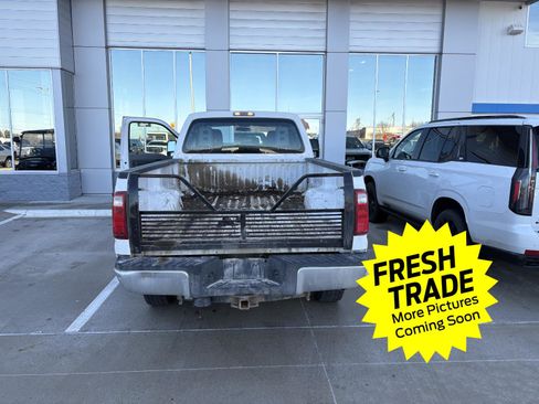 Used 2016 Ford F250 XL w/ XL Appearance Package image 2