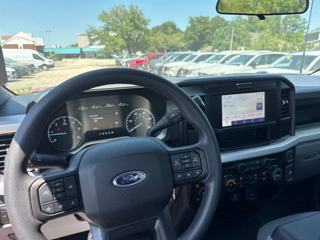 New 2026 Ford F350 XL w/ XL Chrome Package AWD/4WD image 19
