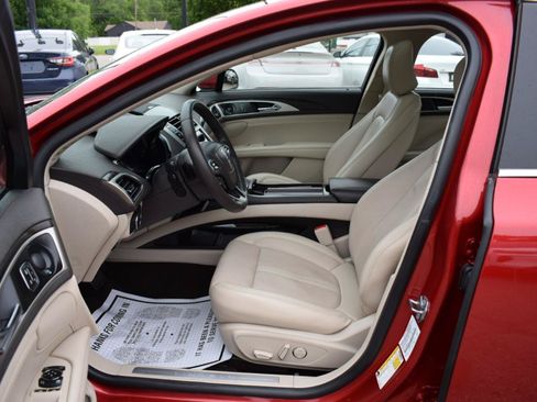 Used 2020 Lincoln MKZ Reserve w/ Elements Package FWD image 35