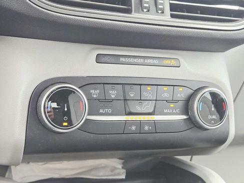 Used 2023 Ford Escape Active FWD image 15