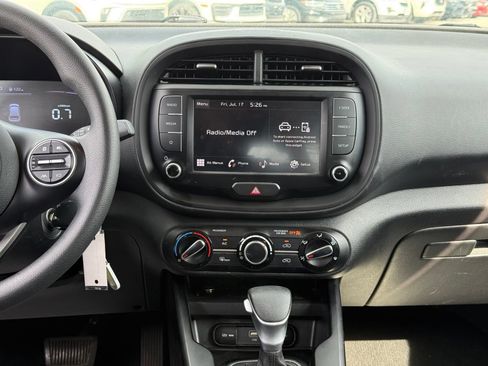 Used 2023 Kia Soul LX w/ LX Technology Package FWD image 20