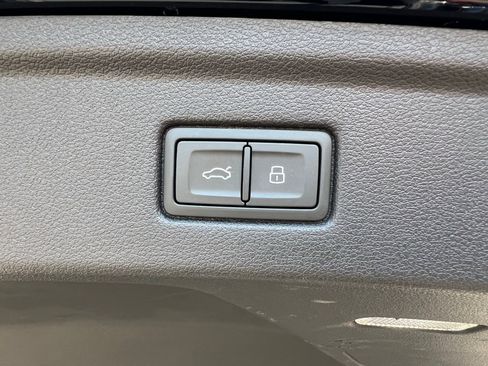 Used 2023 Audi A5 2.0T Premium Plus w/ Premium Plus image 25