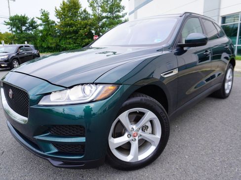 Used 2017 Jaguar F-PACE Premium AWD/4WD image 3