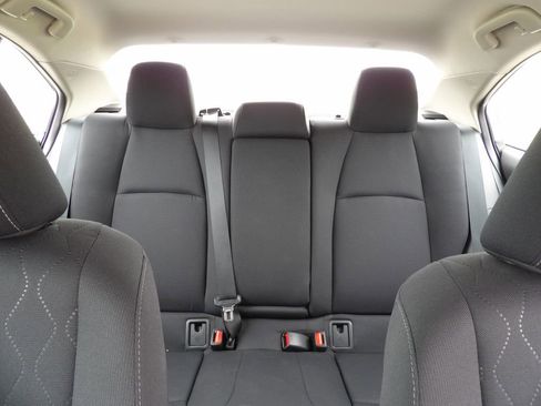Used 2025 Toyota Corolla LE FWD image 20