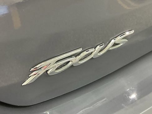 Used 2017 Ford Focus RS AWD/4WD image 23