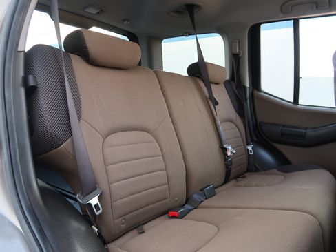 Used 2006 Nissan Xterra S w/ (U01) Utility Pkg image 29
