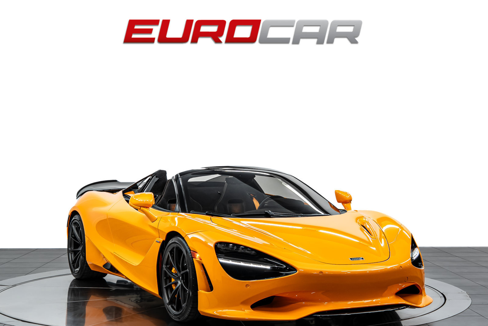 Used 2026 McLaren 750S Spider RWD image 9