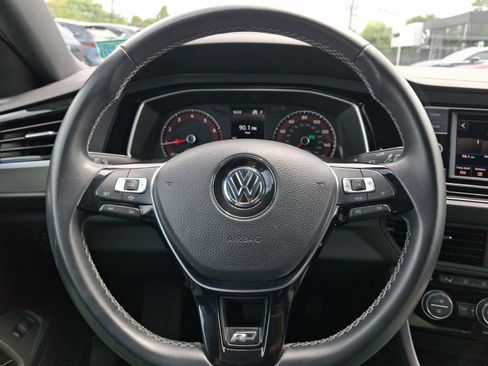 Used 2019 Volkswagen Jetta R-Line w/ R-Line Cold Weather Package FWD image 20