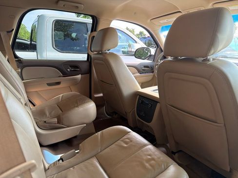 Used 2012 GMC Yukon SLT w/ Texas Edition RWD image 6