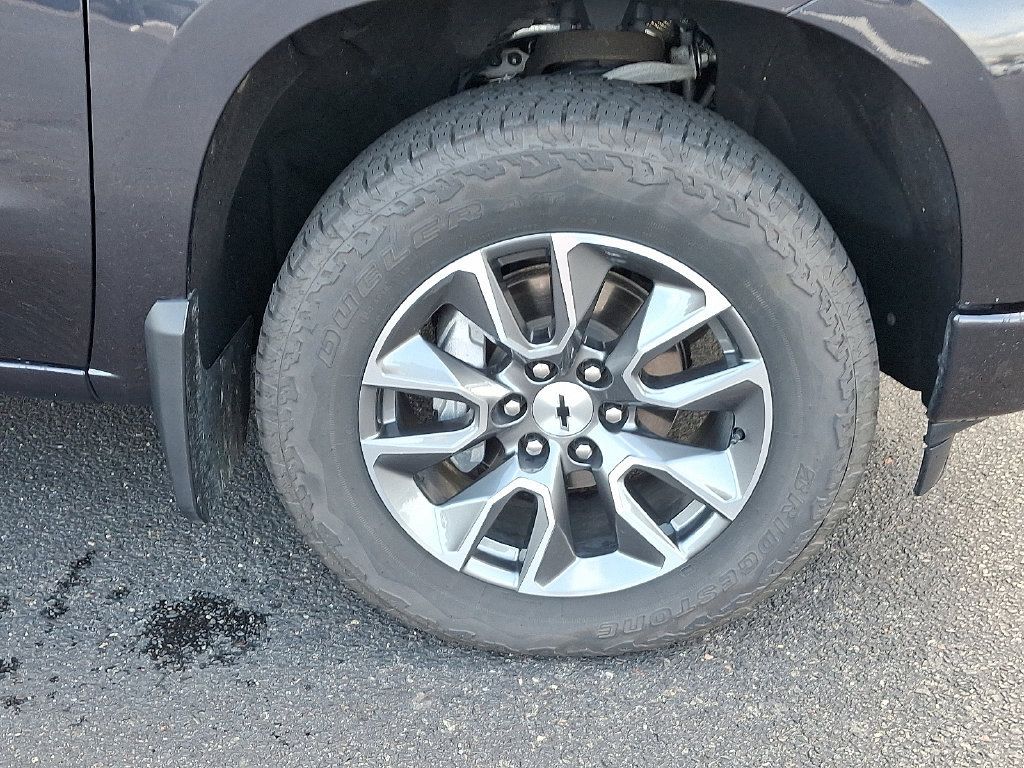 Certified 2023 Chevrolet Silverado 1500 RST w/ LPO, Dark Essentials Package AWD/4WD image 8