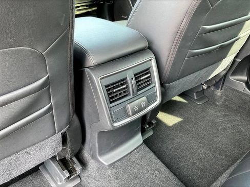 Used 2021 Subaru Forester Limited AWD/4WD image 12