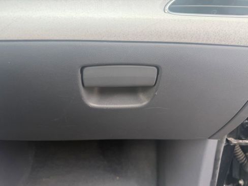 Used 2021 Chevrolet Bolt Premier image 27