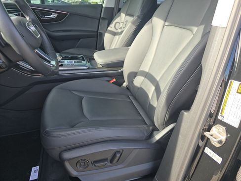 Certified 2023 Audi Q7 2.0T Premium w/ Convenience Package AWD/4WD image 21