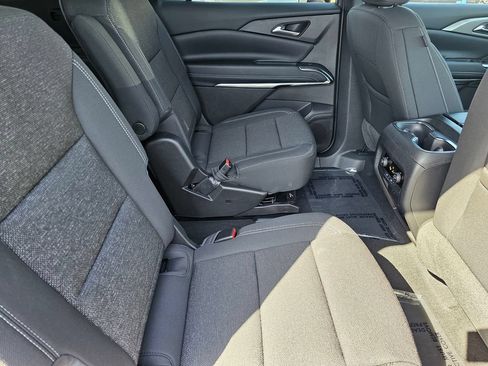 New 2026 Chevrolet Traverse LT FWD image 11