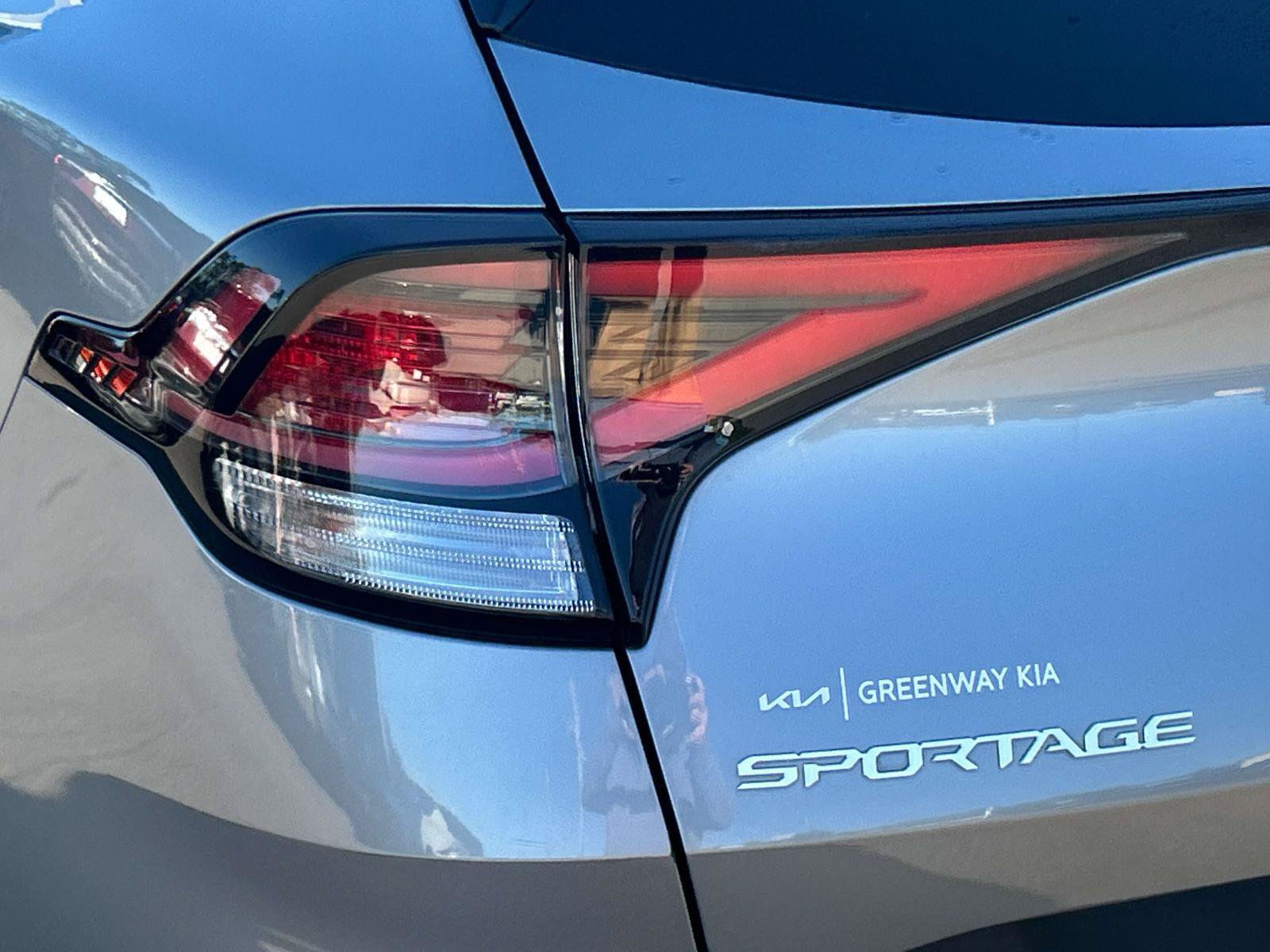 Used 2024 Kia Sportage LX FWD image 10
