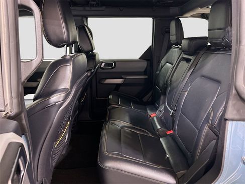 Used 2022 Ford Bronco Badlands image 22