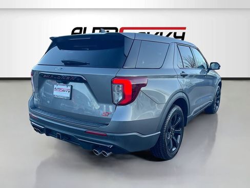 Used 2022 Ford Explorer ST w/ Equipment Group 401A image 7