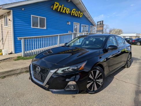 Used 2019 Nissan Altima 2.5 SL image 2